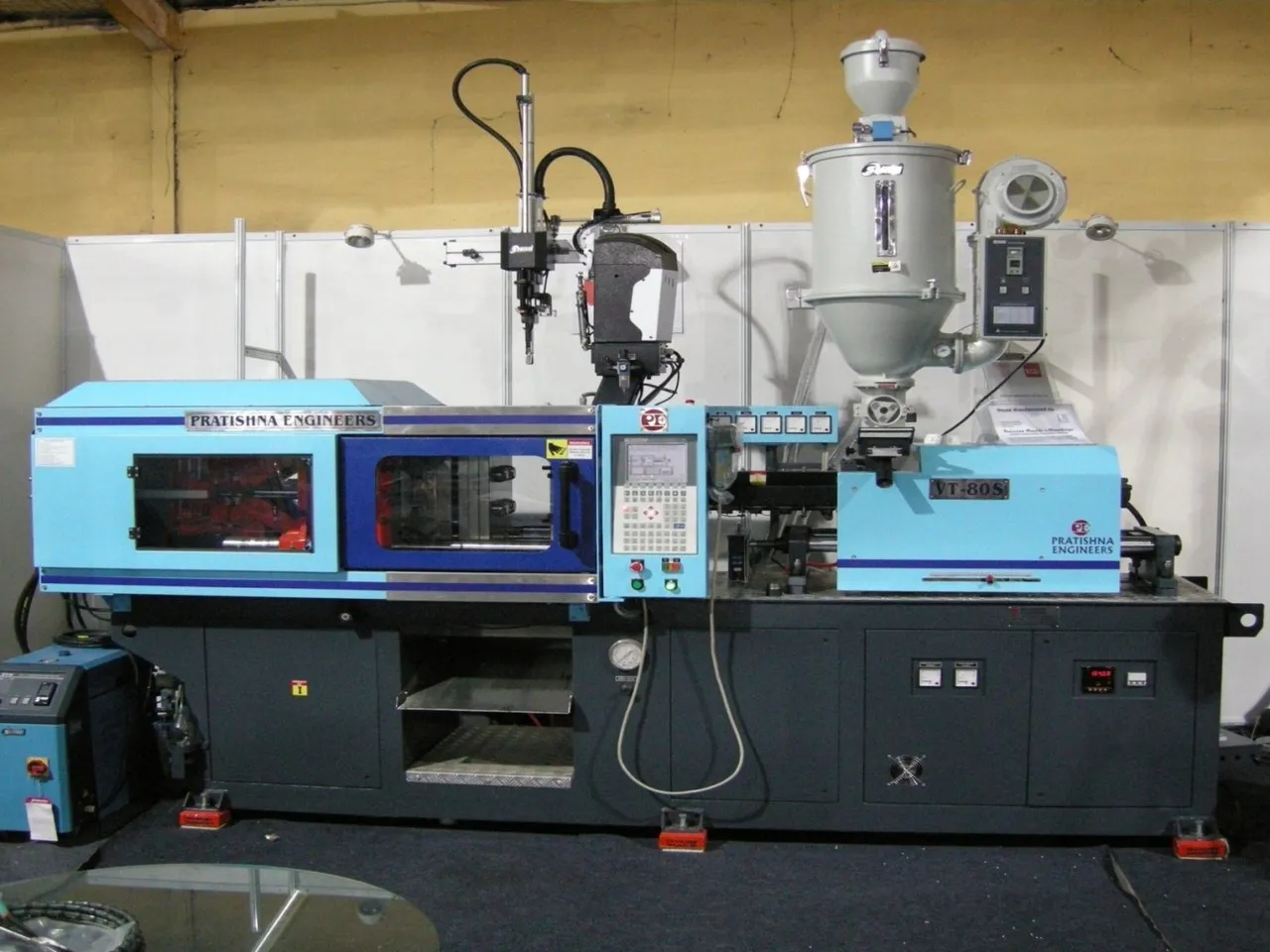 What Can You Make on a 100 Ton Injection Moulding Machine?